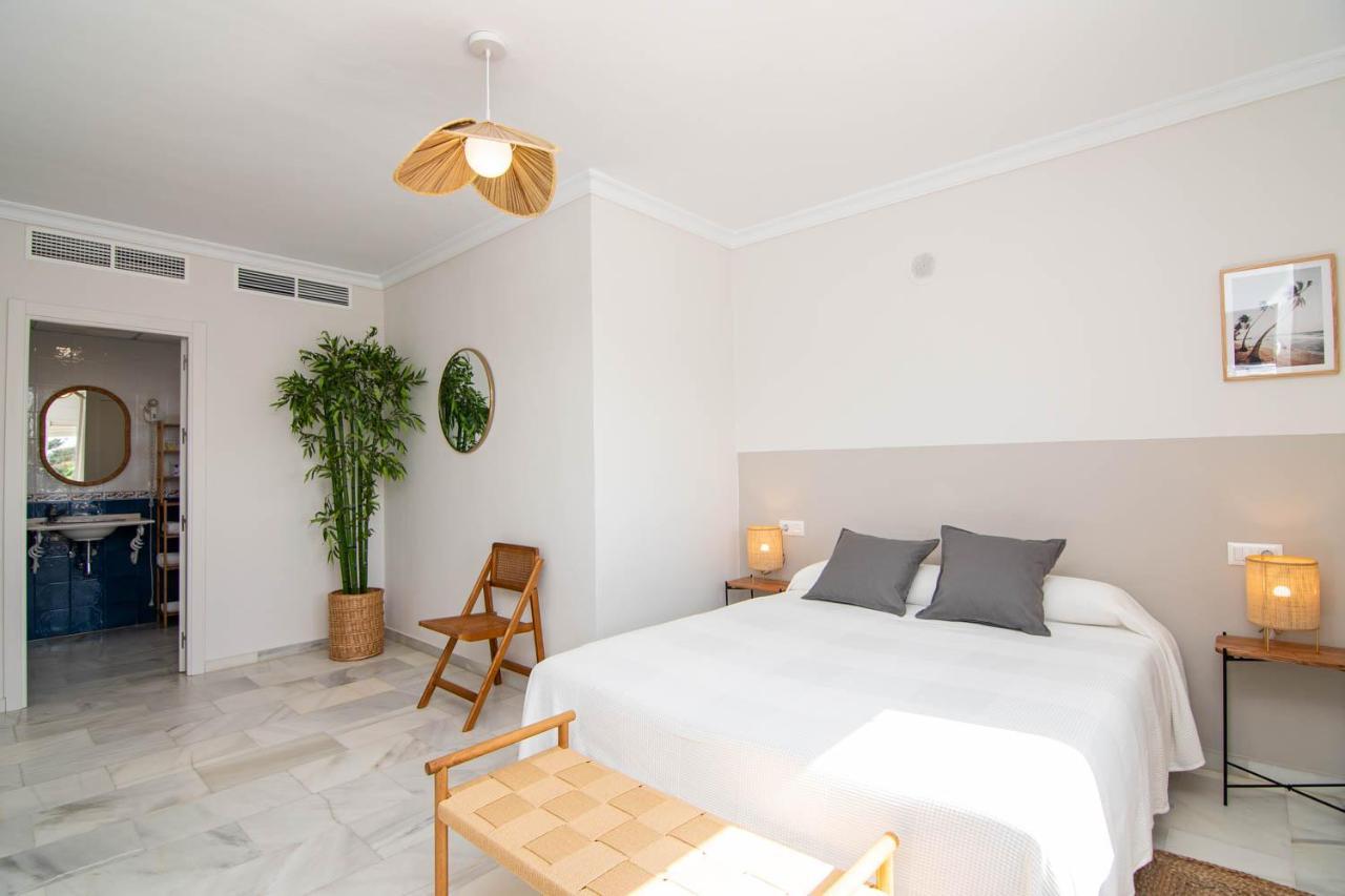 Hostal El Alferez El Palmar de Vejer Exterior foto